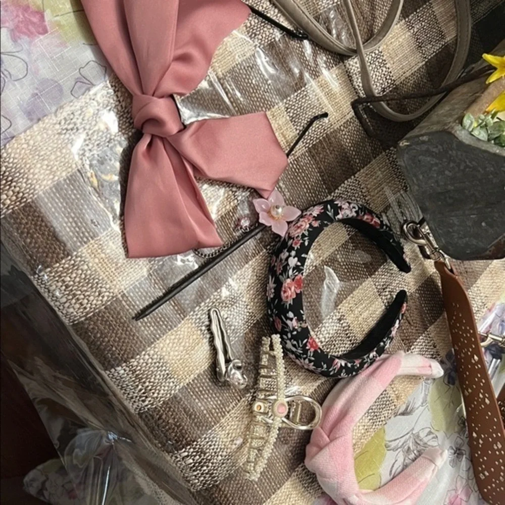 Floral and Pink Hair Accessories Set